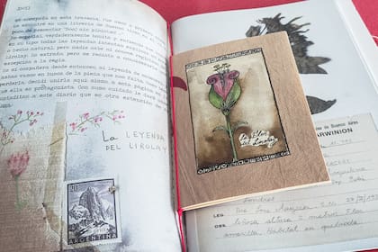 "Diario de viaje de la doctora Brenda Twiller" trae otro librito con la leyenda del Lirolay