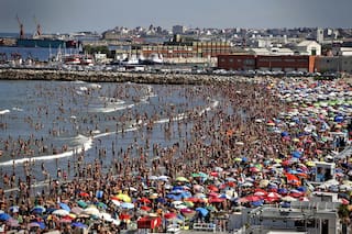 Verano 2019: el sol es el gran aliado de febrero para quienes eligen las playas