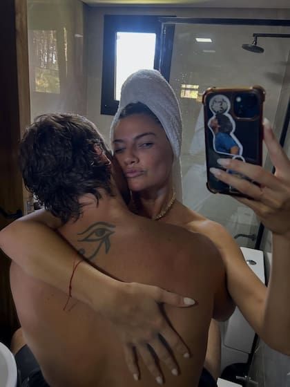 Días de relax y pasión para la pareja durante sus vacaciones en Pinamar