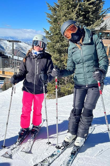 Días después del accidente en Aspen, Vero agradeció los mensajes de sus seguidores posteando en su cuenta de Instagram esta foto con Antonia.