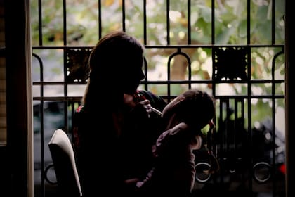 Dice Cristina Sproviero: "A los cuatro días de usar cannabis, vi que se reía a carcajadas. Ayer no paraba de reírse. Los pediatras están sorprendidos".