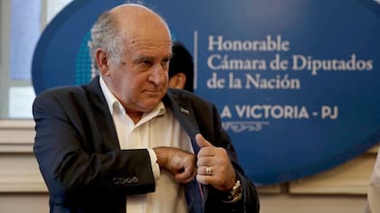 Dictaron la falta de mérito para Oscar Parrilli en la causa sobre el supuesto encubrimiento de Pérez Corradi