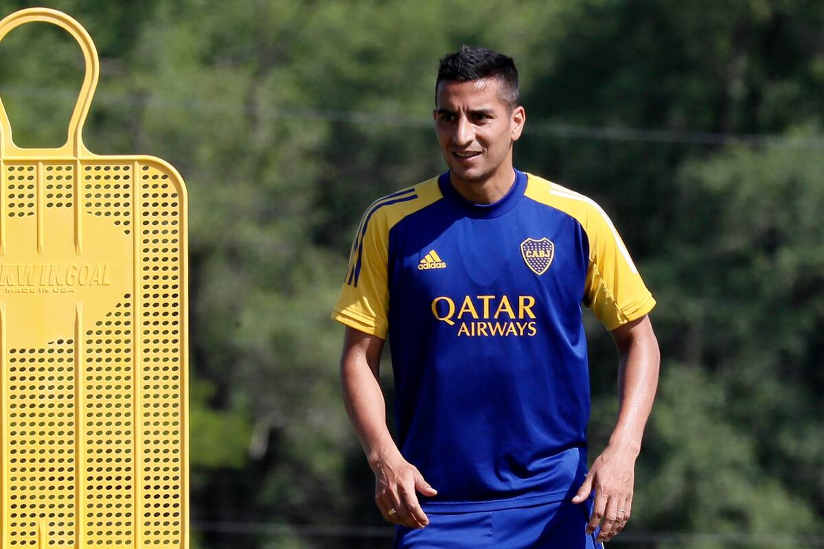 Diego "Pulpo" González, el jugador que admira a Riquelme y al que se le abre la puerta de la titularidad en Boca