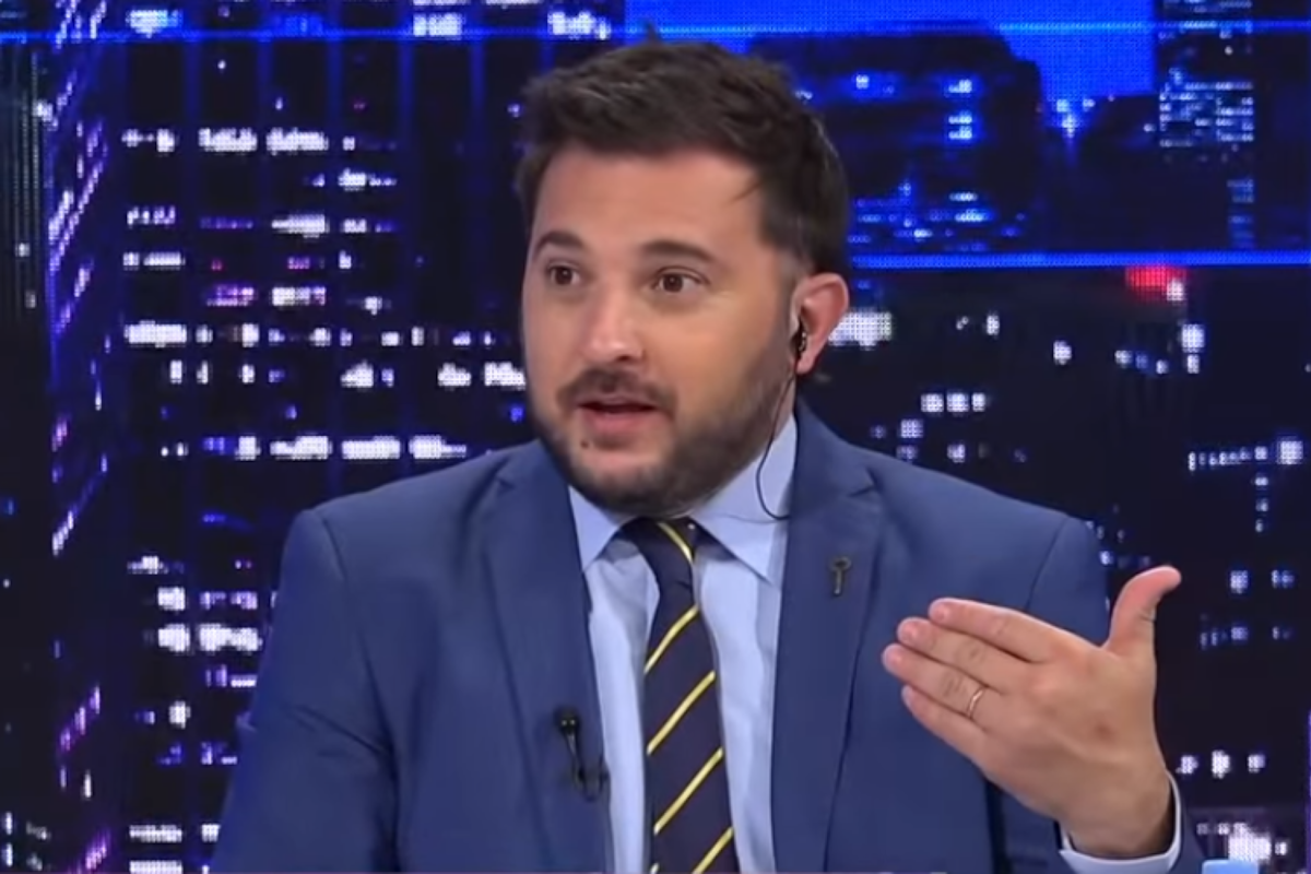 Diego Brancetelli discutió al aire de Intratables con la locutora del programa, May Martorelli, por las políticas del Gobierno