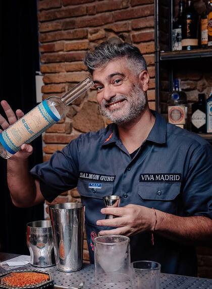 Diego Cabrera tiene un bar en Madrid, y es socio de Floreria Atlántico en Barcelona