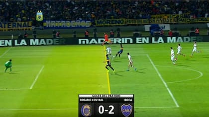 Diego Ceballos convalidó el gol de Andrés Chávez, quien partió en posición adelantada antes de entrar en contacto con la pelota