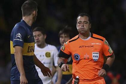 Diego Ceballos vuelve a dirigir tras el escándalo en la final de la Copa Argentina