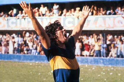 Diego celebra un gol, en el inolvidable 1981