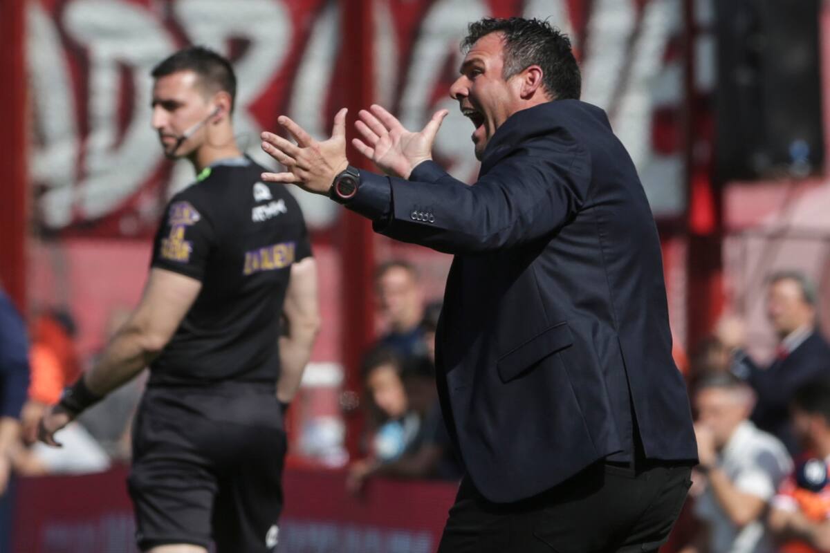 Diego Dabove llevó a Argentinos a lo más alto de la Superliga: "No me imaginaba estar puntero"