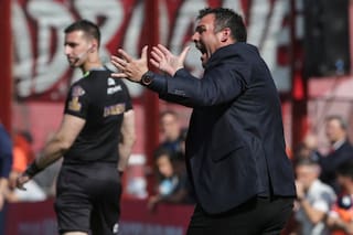 Dabove y Argentinos: cómo pasó de estar último a ser puntero de la Superliga