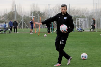 Diego Flores, el entrenador de Godoy Cruz ganó en sus dos partidos dirigidos