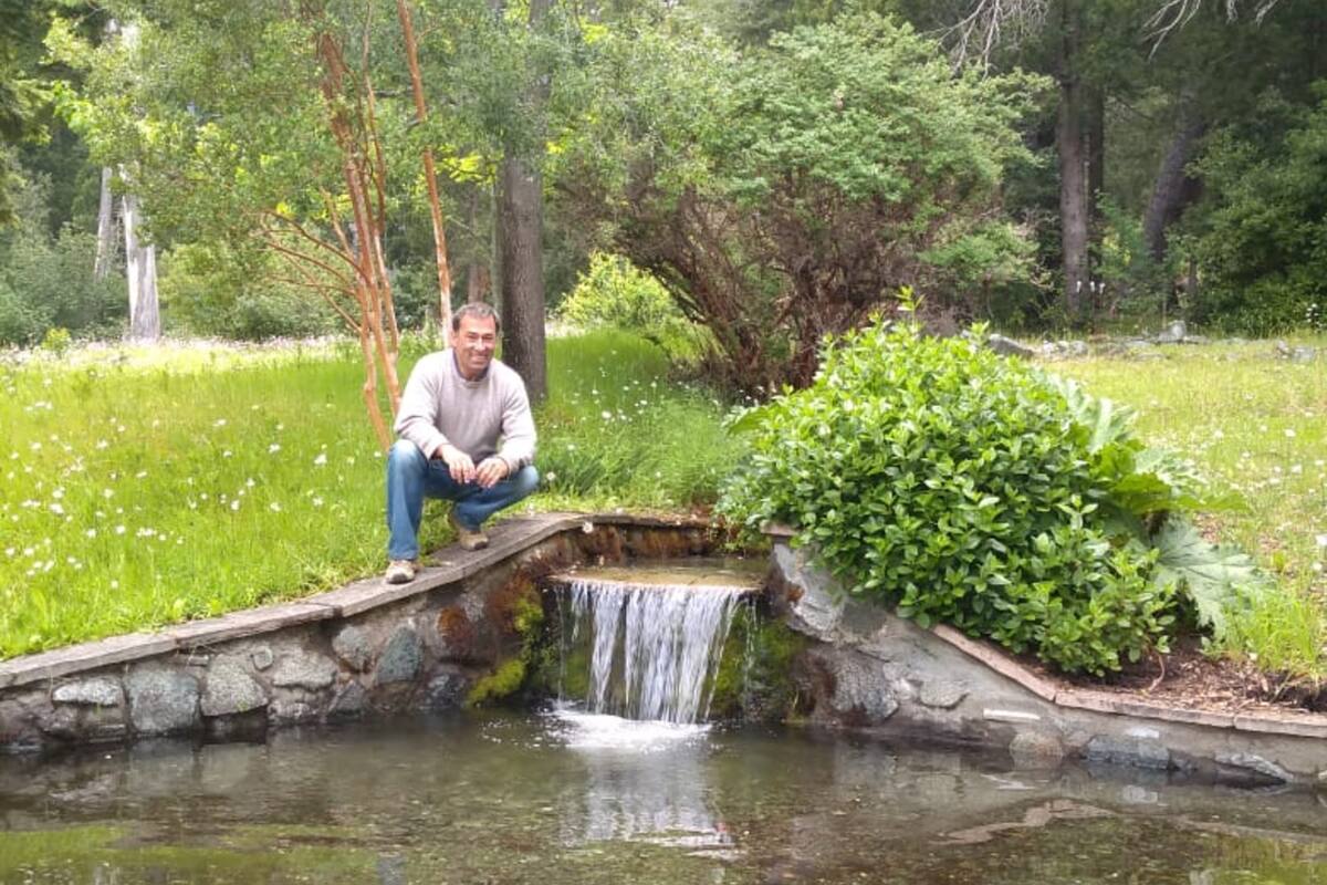 Diego Flores en la cabaña, La Cristalina