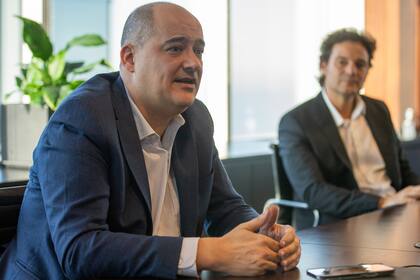 Diego Guaita, CEO de Grupo San Cristobal y Christian Blousson, gerente de Marketing y Comunicaciones del Grupo.