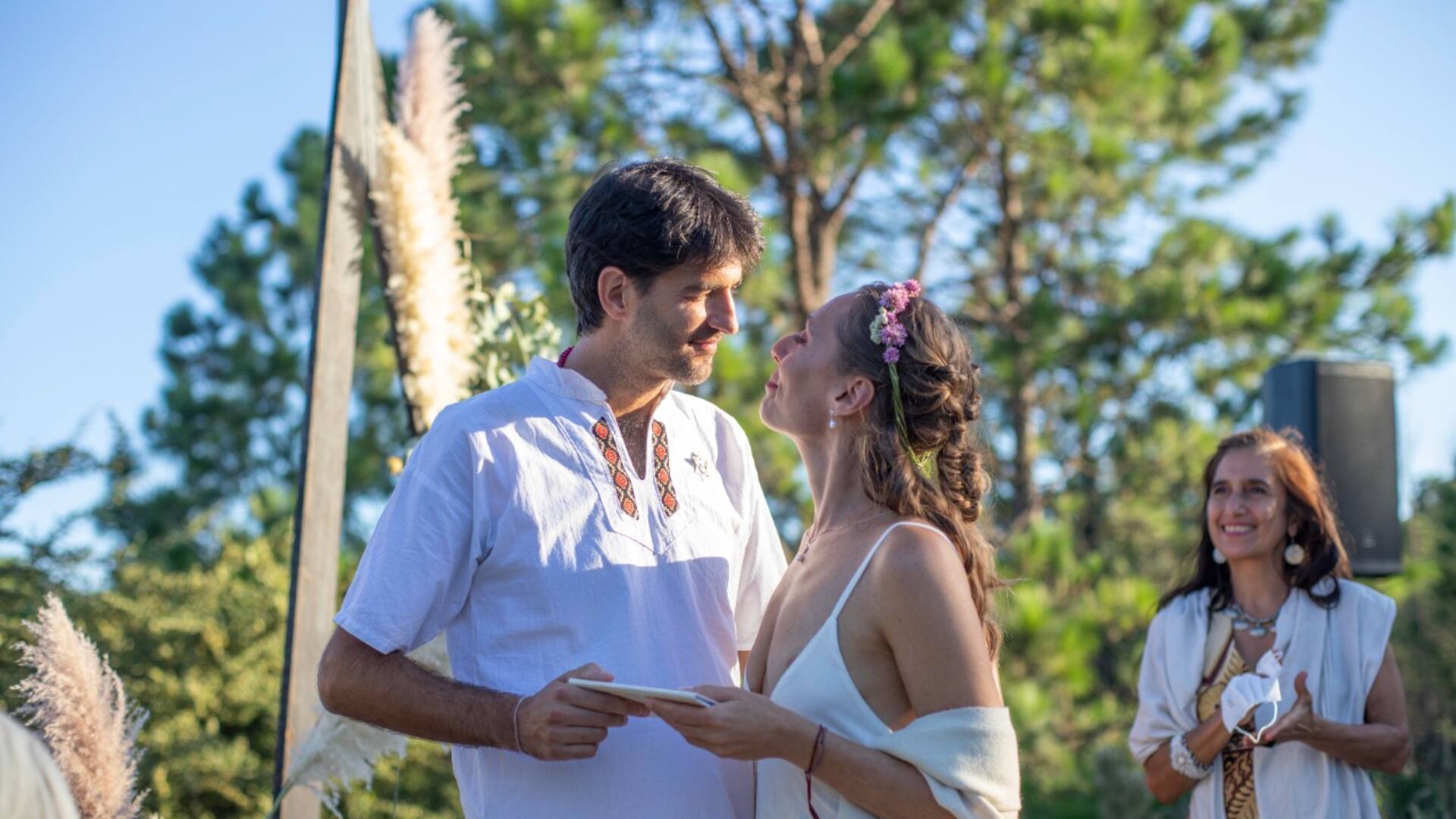 Diego Gueler y Luciana Rinenberg, se casaron en Umepay y en Brasil.