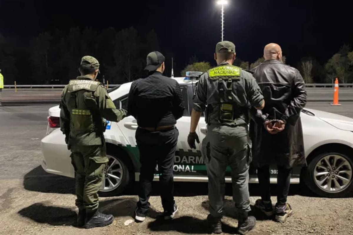Diego Hernán García y Gabriel Viigneolles, detenidos por la Gendarmería con casi 100 pastillas de éxtasis cerca de Rosario