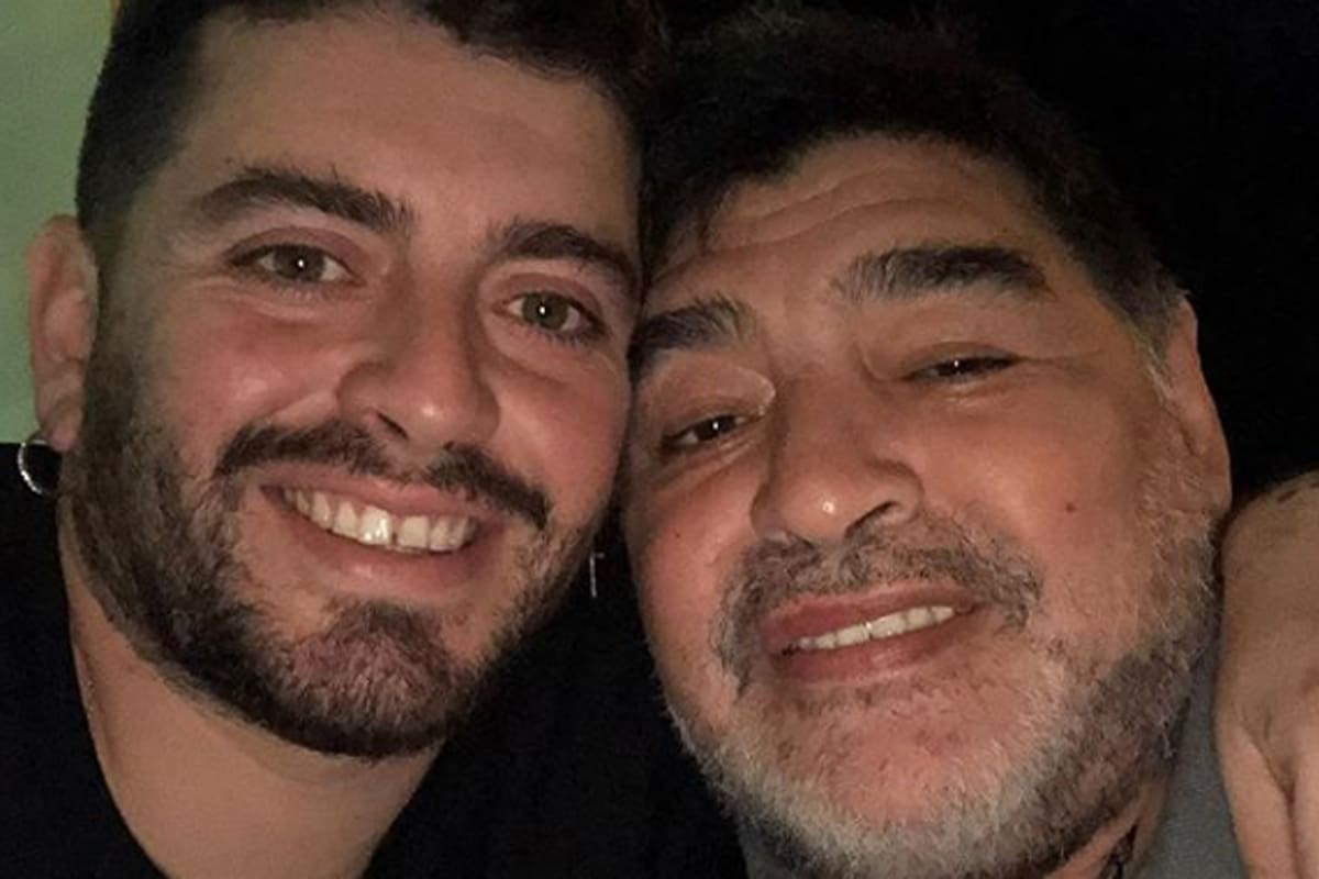 Diego Jr junto a su famoso padre