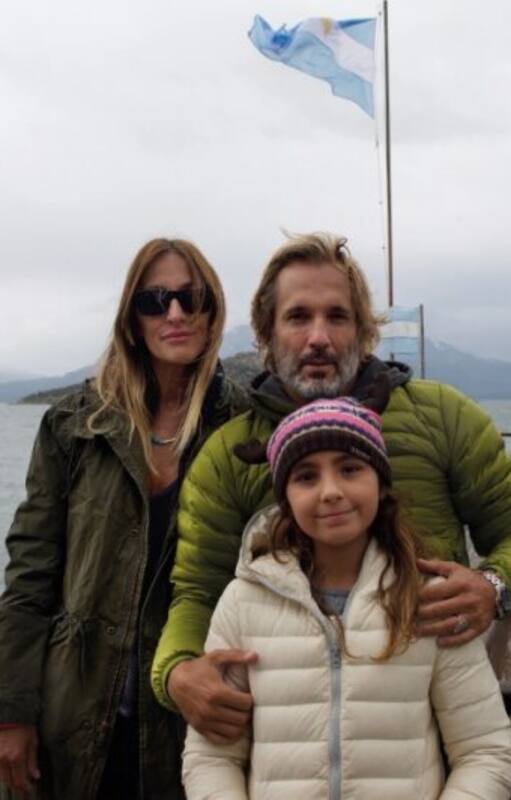 Diego, junto a su mujer y su hija en plena aventura.
