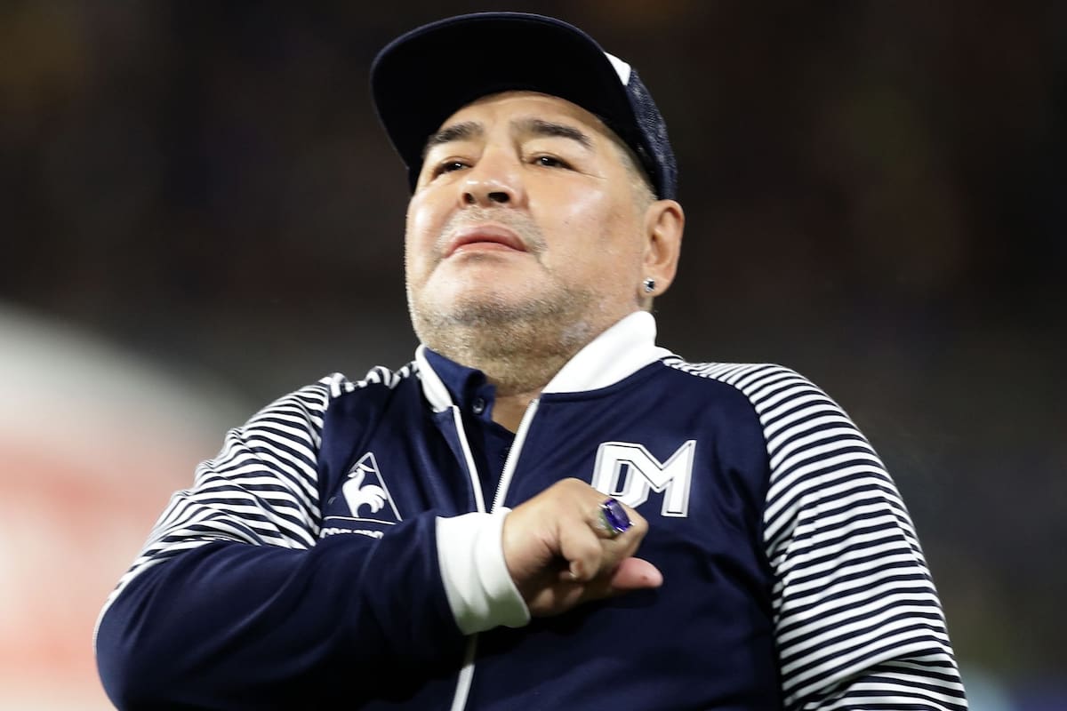 Diego Maradona en el partido entre Boca Juniors y Gimnasia, el 7 de marzo de 2020