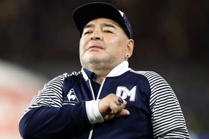 Diego Maradona en el partido entre Boca Juniors y Gimnasia, el 7 de marzo de 2020