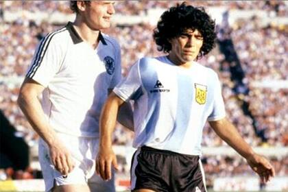 Diego Maradona formó parte del Mundialito, jugado en Montevideo entre diciembre de 1980 y enero de 1981.