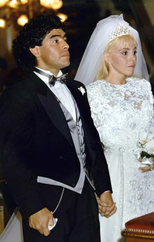 El casamiento de Claudia Villafañe y Diego Maradona fue un evento inolvidable