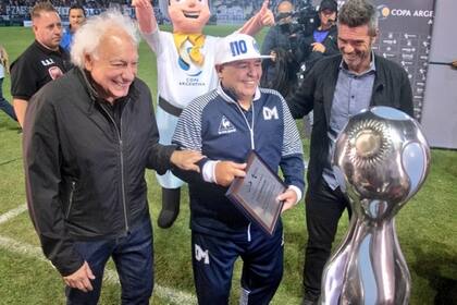 Diego Maradona y Guillermo Coppola se reencontraron esta semana durante un partido de Copa Argentina