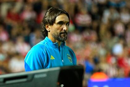 Diego Martínez pone un mix de titulares y suplentes para recibir a Sportivo Trinidense por la copa
