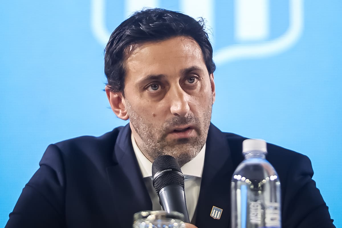 Diego Milito asumió como presidente de Racing