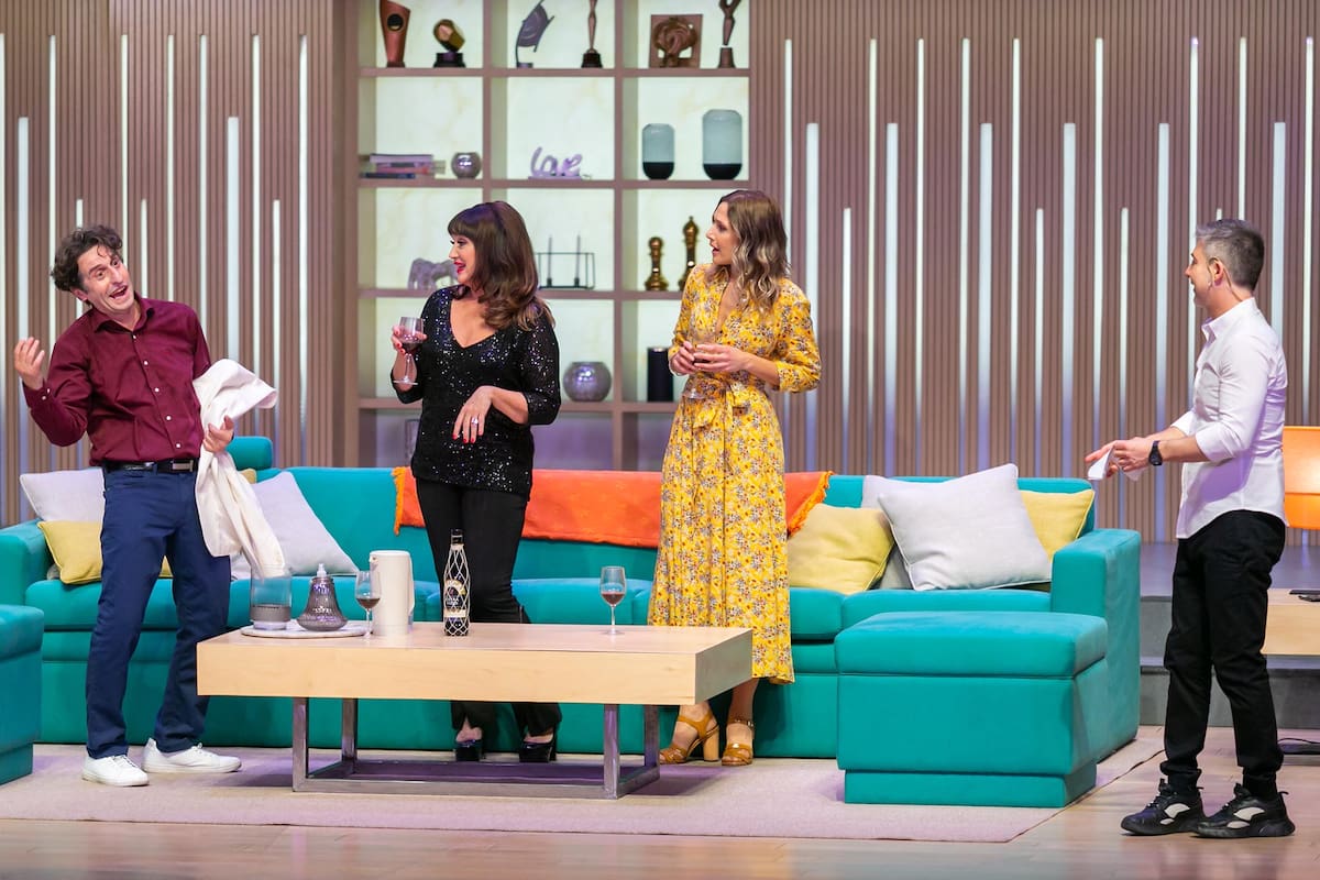 Diego Peretti, Patricia Echegoyen, Carla Pandolfi y Adrián Suar, en Inmaduros