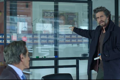 Diego Peretti y Rafa Ferro protagonistas de "Doble discurso"