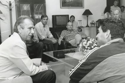 Diego recibido por el gobernador Marín en Santa Rosa