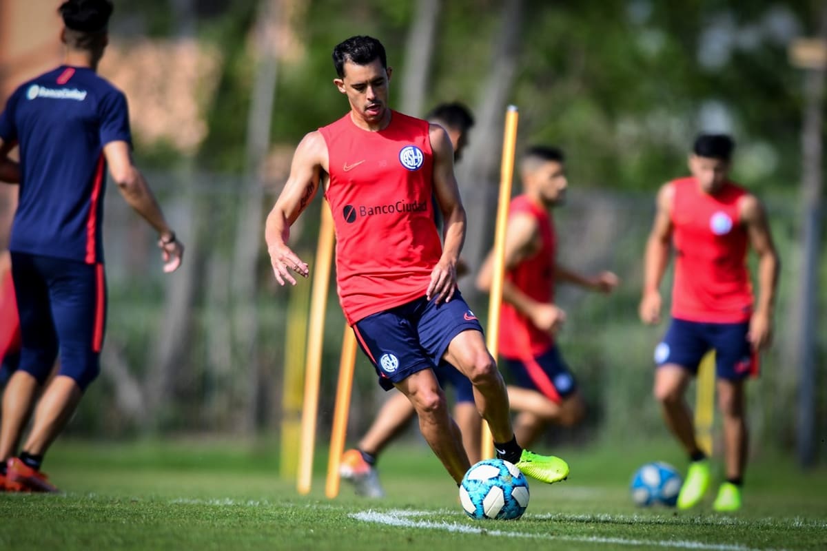 Diego Rodríguez, una de las incorporaciones de San Lorenzo, ya se entrena con sus nuevos compañeros