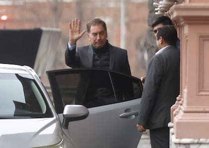 Diego Santilli al salir de la reunión