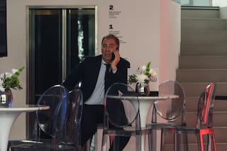 El Gobierno anticipa fondos a las provincias mientras negocia apoyo para sostener a Adorni