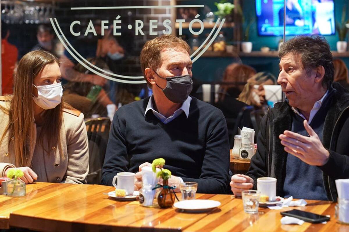 Diego Santilli y Gustavo Posse compartieron una reunión con vecinos de San Isidro