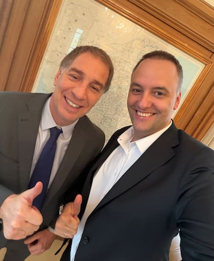 Diego Santilli y Manuel Adorni