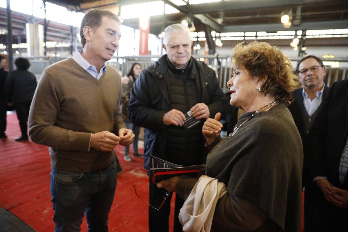 Diego Santilli y Ricardo López Murphy recorrieron la muestra de la Exposición Rural de Palermo