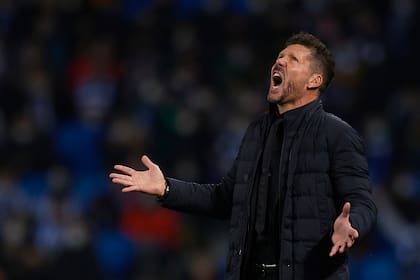 Diego Simeone la pasó mal este miércoles en San Sebastián, por las agresiones al llegar a la cancha y la derrota con Real Sociedad por la Copa del Rey