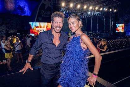 Diego Simeone y su esposa Carla Pereyra disfrutaron del recital de Rod Stewart en el Starlite de Marbella en Málaga