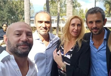 Diego Spagnuolo, con Karina Milei, Lule y Martín Menem, en 2023