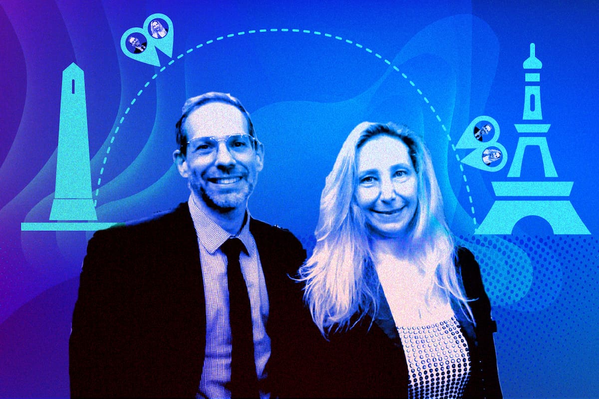 Diego Sucalesca y Karina Milei, de la avenida Corrientes a Champs Élysées