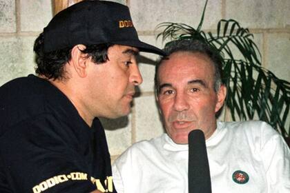 "Diego tenía que haber permanecido no solamente en esa clínica, sino en un lugar profundamente internado, con una infraestructura diferente", dijo