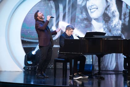 Diego Torres junto a Jey Mammon en La noche de Mirtha