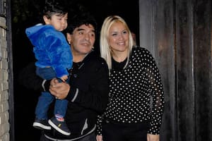 Dieguito Maradona hizo su primera aparición pública y habló de su deseo de volver al colegio