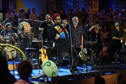 Dieron un show con invitados como