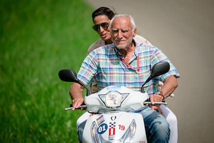 Dietrich Mateschitz, dueño de Red Bull, y su novia, Marion Feichtner