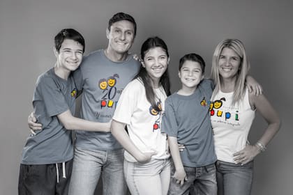 Diez años después, los herederos del "Pupi" siguen protagonizando las campañas solidarias destinadas a defender los derechos de chicos y adolescentes impulsadas por la fundación.