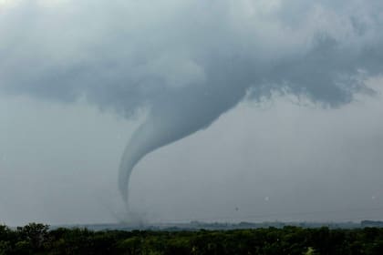 Diez estados de la zona centro de Estados Unidos podrían verse afectados por la aparición de tornados este viernes, según el NWS y la NOAA