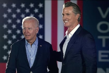 "Diez respuestas técnicas no bastan": Newsom admitió que los demócratas fallan al comunicar propuestas de forma accesible