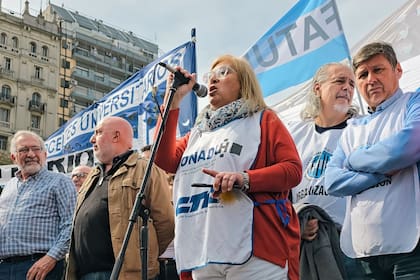 Diferentes federaciones, entre ellas Conadu Histórica, llevarán a cabo medidas de fuerza a partir de este miércoles